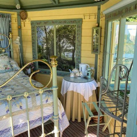 The Old Deer House Bed & Breakfast Бодмин Екстериор снимка